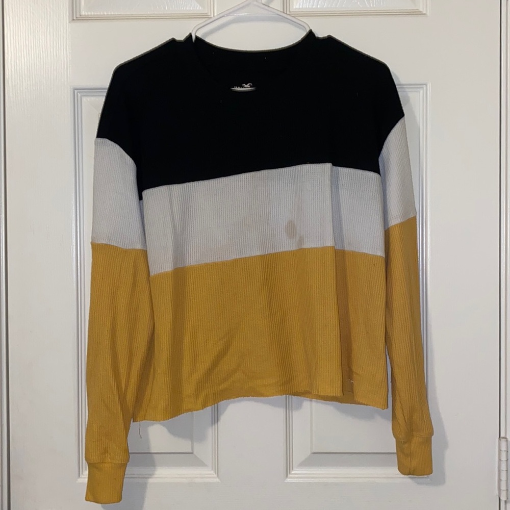 Hollister boyfriend tee with long sleeves